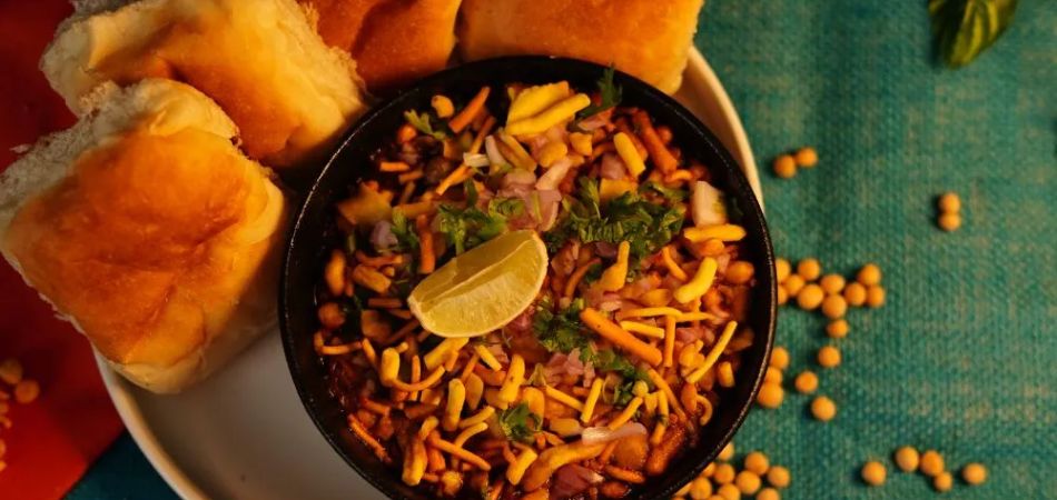 Misal Pav