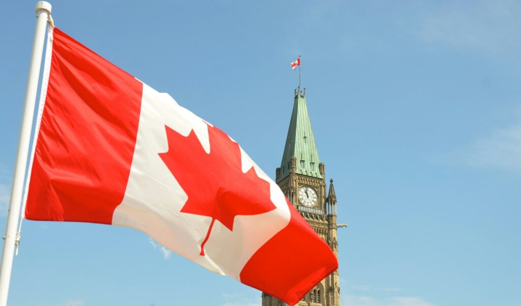 Canada offers great opportunity for work to qualified personnel across the world.